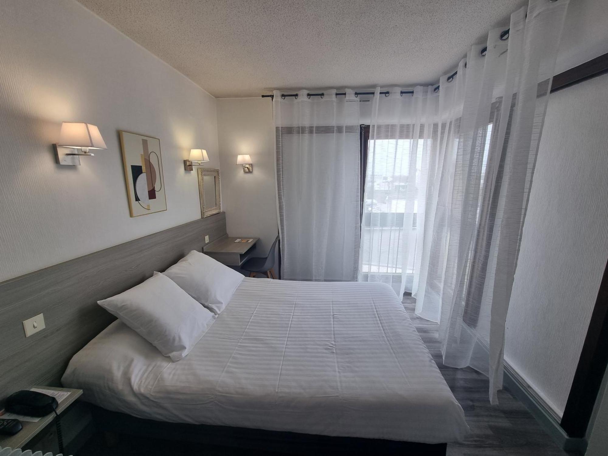 Hotel Le Vascon Dax Exterior photo
